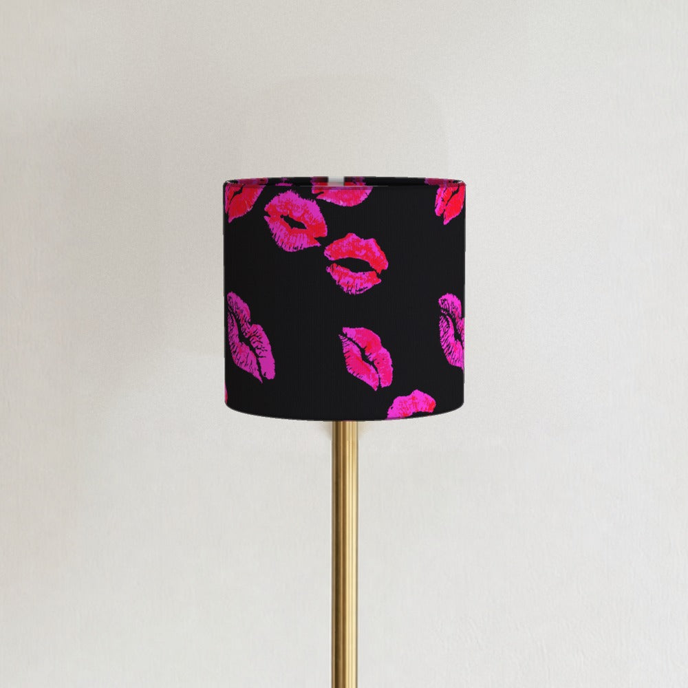 Bold Red Lips Pattern lampshade